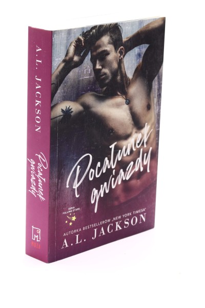 Pocałunek gwiazdy Jackson