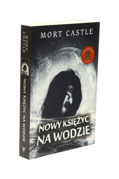 Nowy księżyc na wodzie Castle