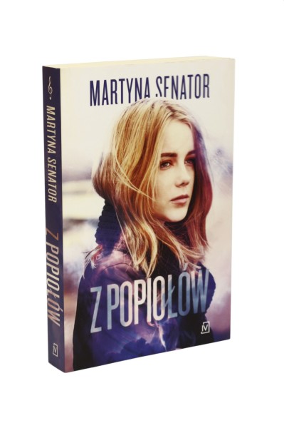 Z popiołów Martyna Senator