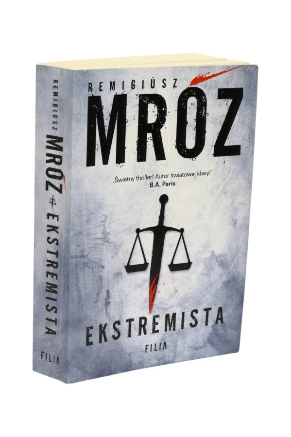 Ekstremista Remigiusz Mróz
