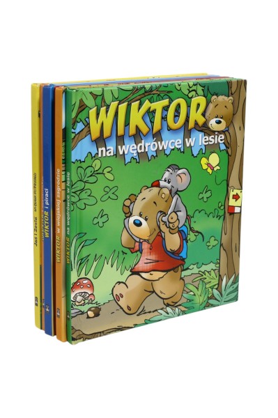 5x Wiktor i duchy/ i czarownica/ i piraci/ w wiejskiej zagrodzie/ na wędrówce w lesie