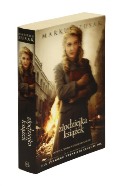Złodziejka książek Markus Zusak