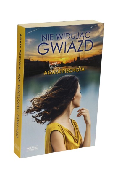 Nie widując gwiazd Agata Piechota